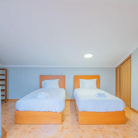 Ocean View In Canico De Baixo * Funchal (Madeira)