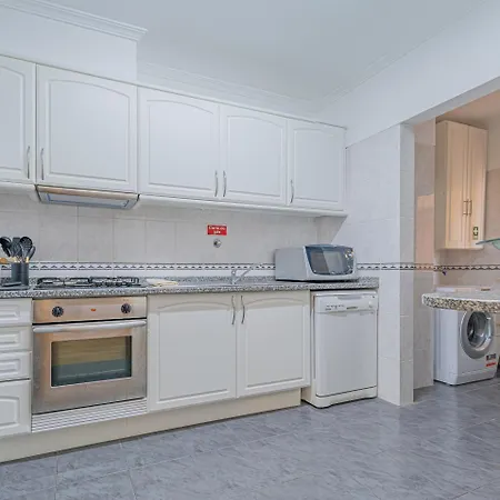 Ocean View In Canico De Baixo * Funchal (Madeira)