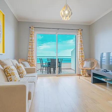Ocean View In Canico De Baixo Apartment Funchal (Madeira)