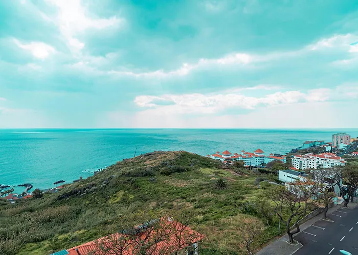Ocean View In Canico De Baixo