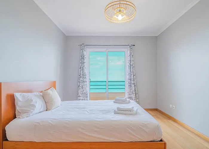 Apartamento Ocean View In Canico De Baixo Funchal (Madeira)