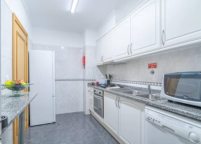 Ocean View In Canico De Baixo *